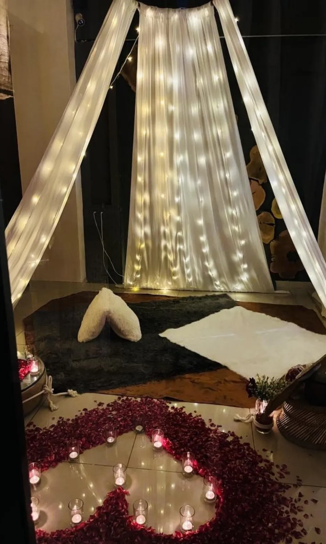 Pure Love Glass House - Image 14